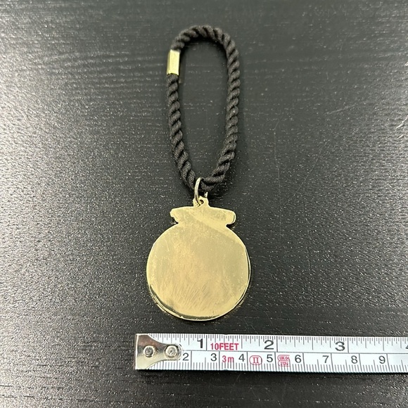 Quail Motorsports 2019 Gold Metal Medallion - Picture 4 of 4